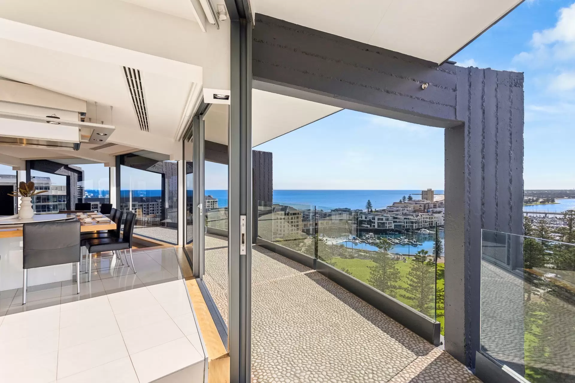 84/760 Anzac Highway, Glenelg Sold by Booth Real Estate - image 1