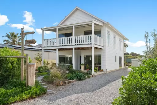 1 Cowrie Road, Aldinga Beach Sold by Booth Real Estate