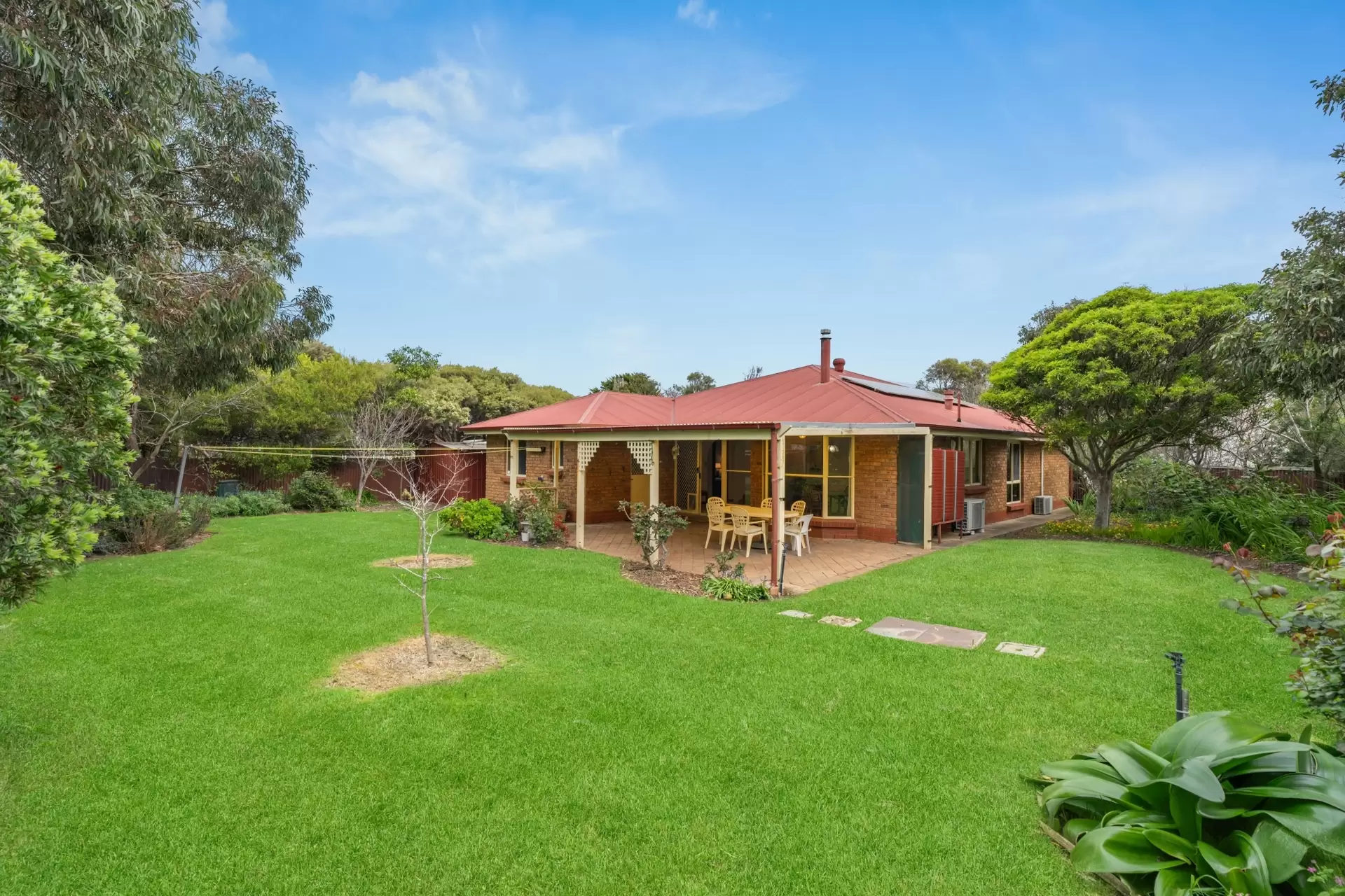 8 Breaker Court, Middleton For Sale by Booth Real Estate - image 1