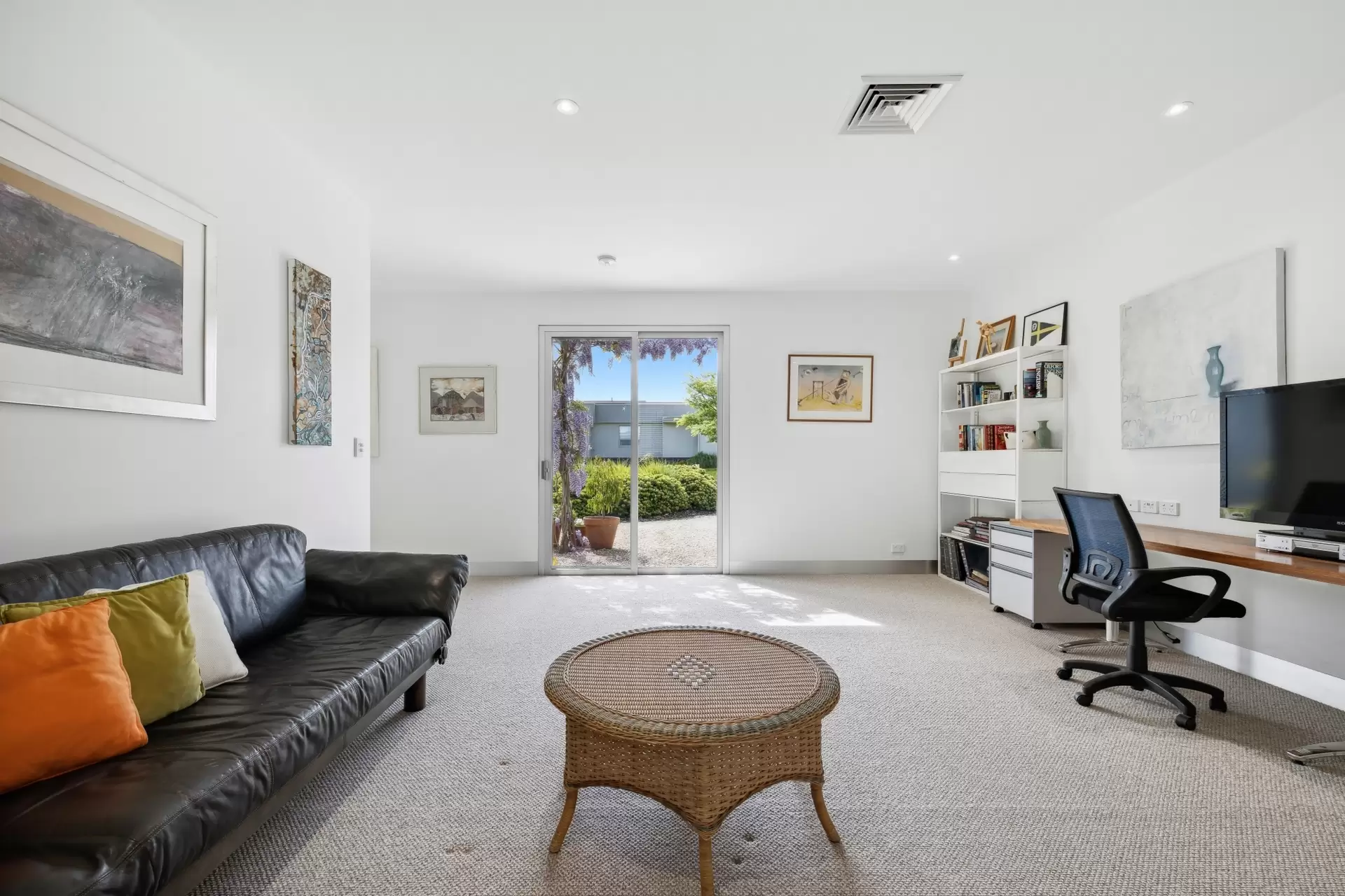 18-20 Fraser Drive, Hindmarsh Island Auction by Booth Real Estate - image 1