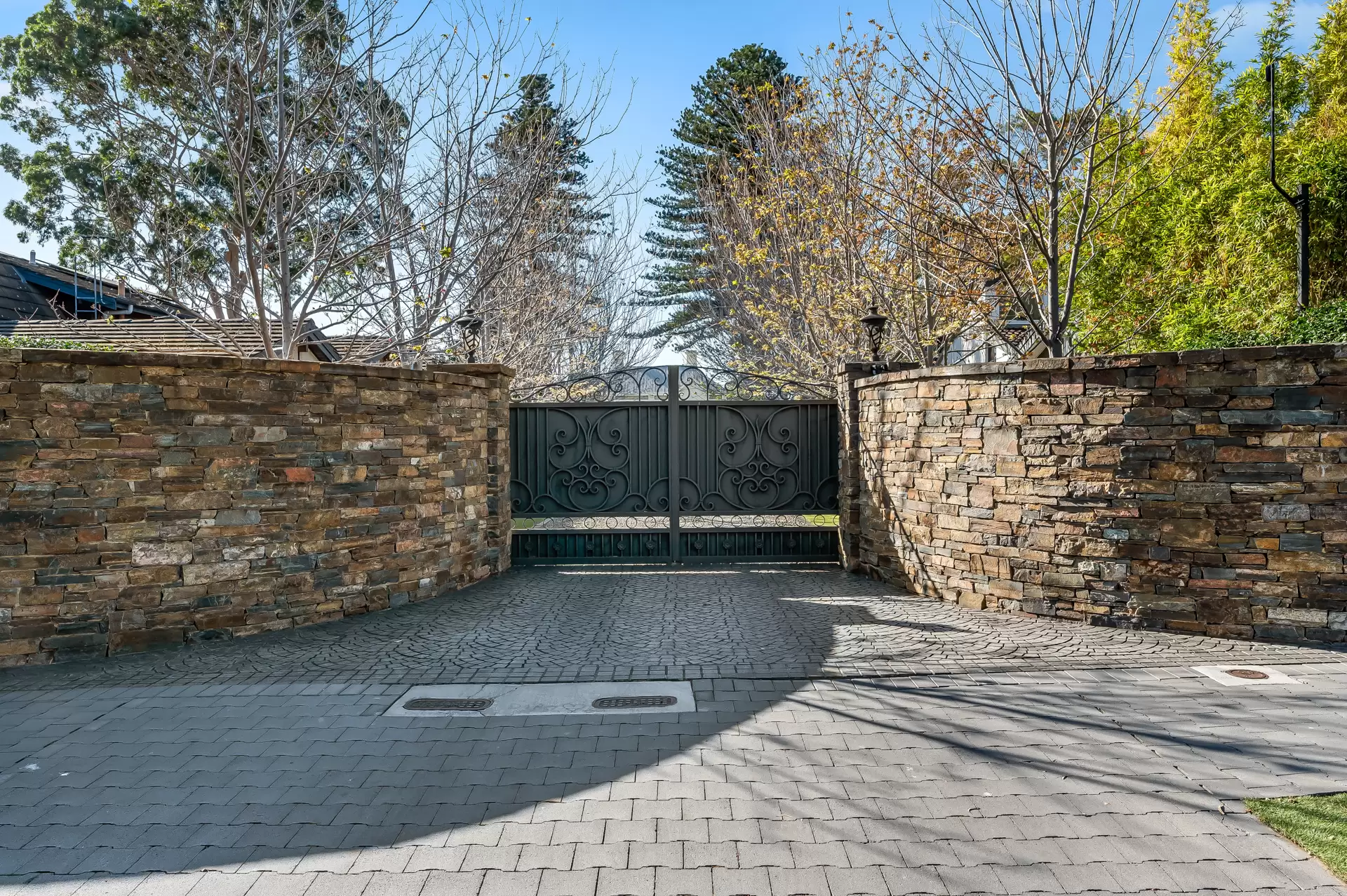 12 The Grove, Lower Mitcham For Sale by Booth Real Estate - image 1
