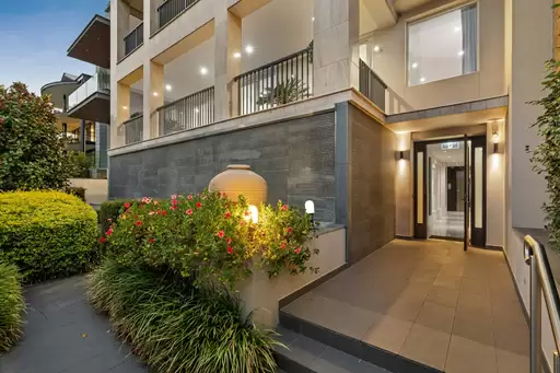 1/225 East Terrace, Adelaide For Sale by Booth Real Estate