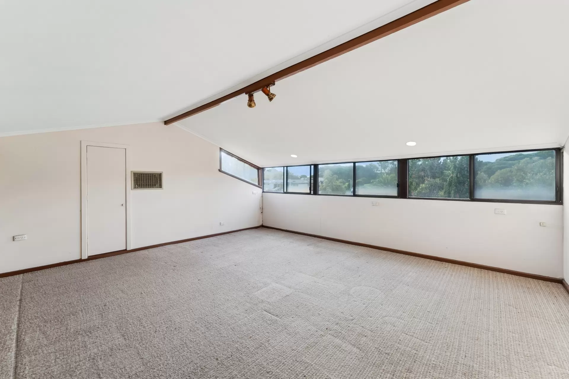4 Lomond Court, West Lakes Auction by Booth Real Estate - image 1