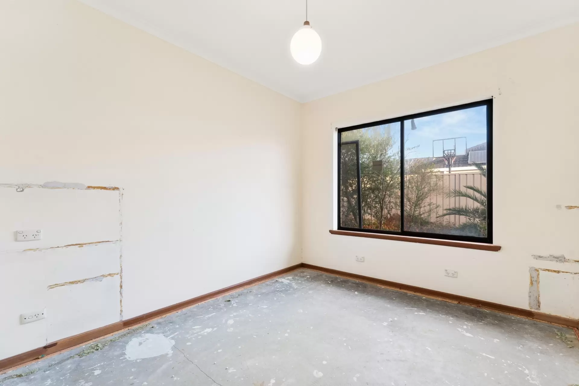 4 Lomond Court, West Lakes Auction by Booth Real Estate - image 1