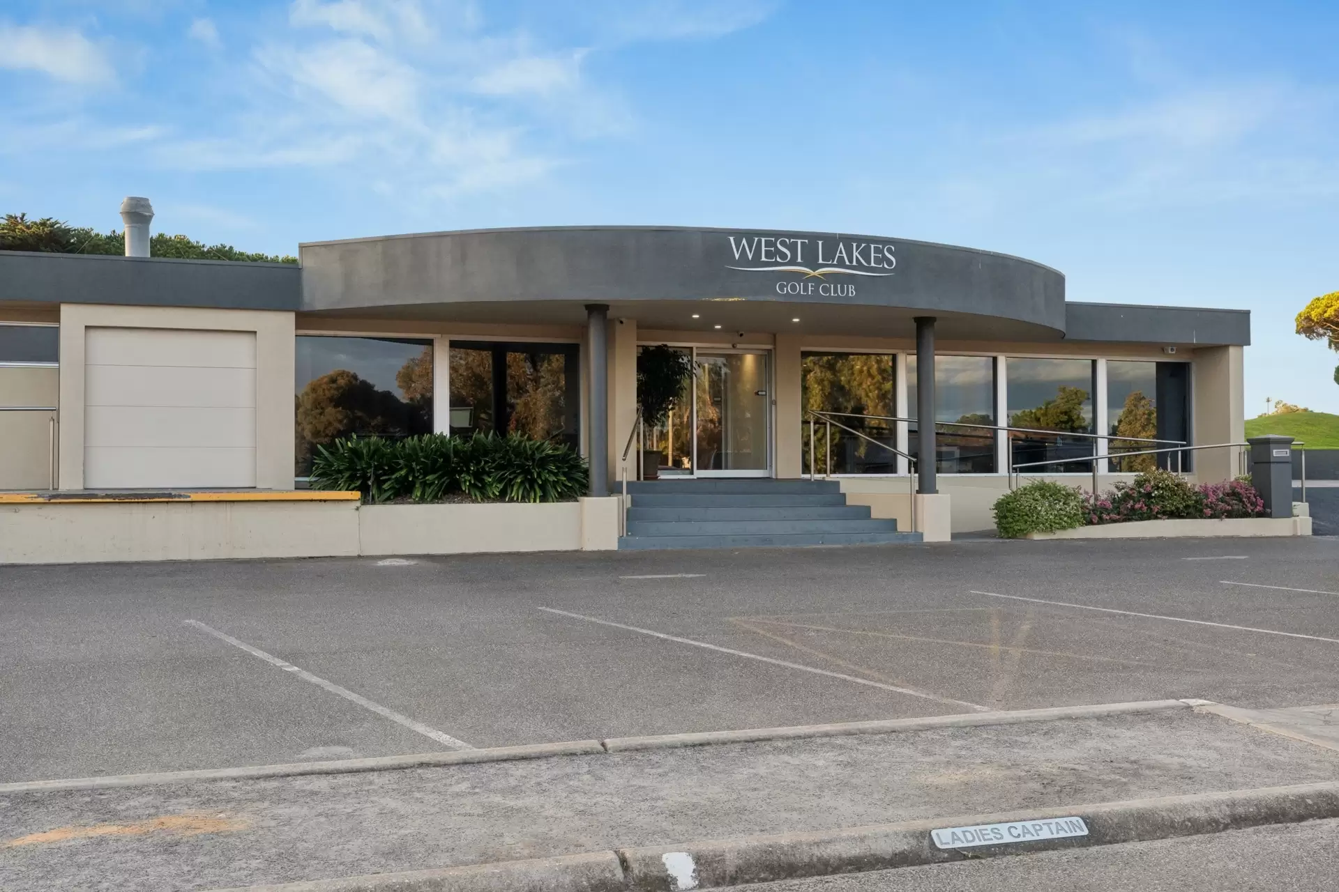 4 Lomond Court, West Lakes Auction by Booth Real Estate - image 1