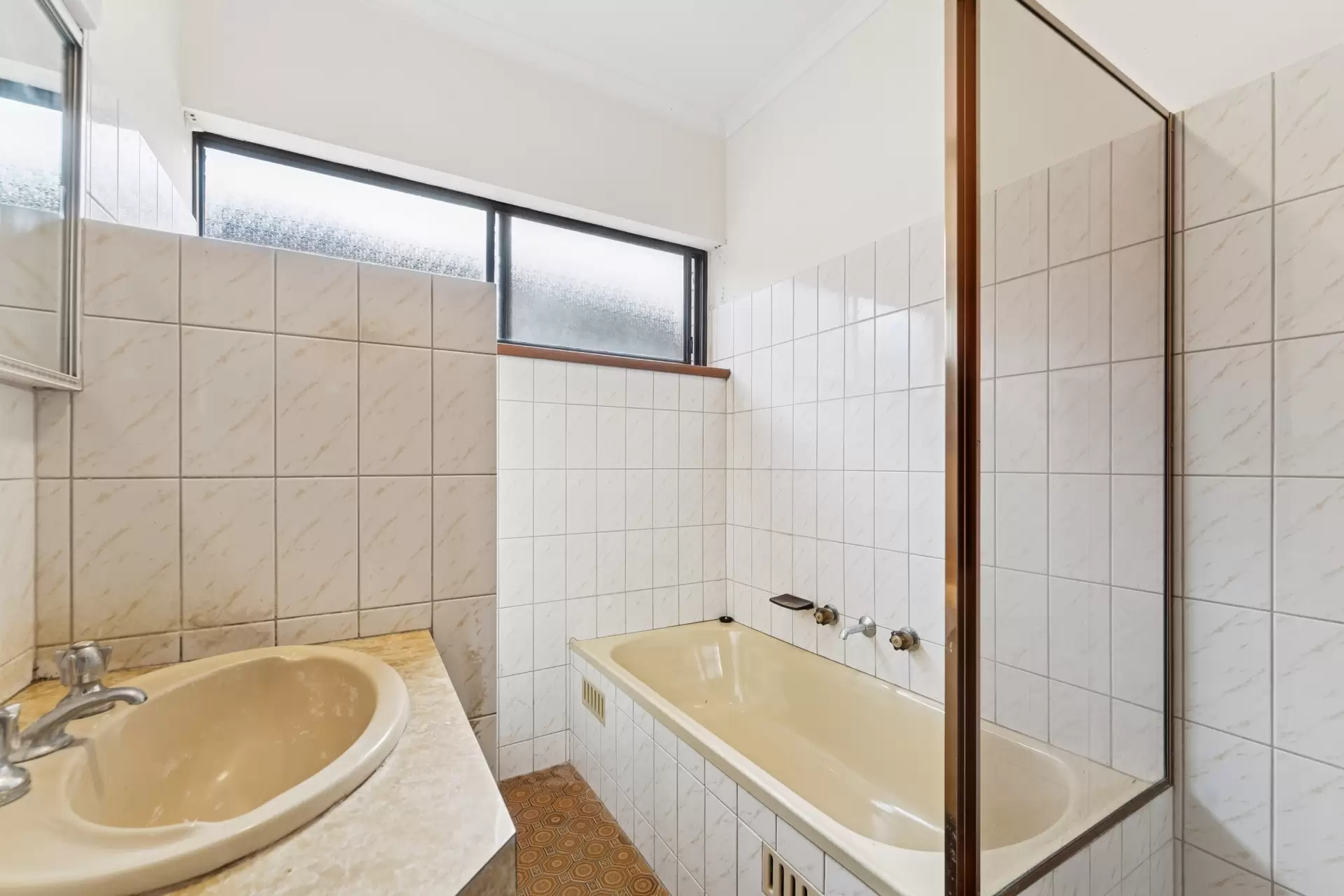 4 Lomond Court, West Lakes Auction by Booth Real Estate - image 1