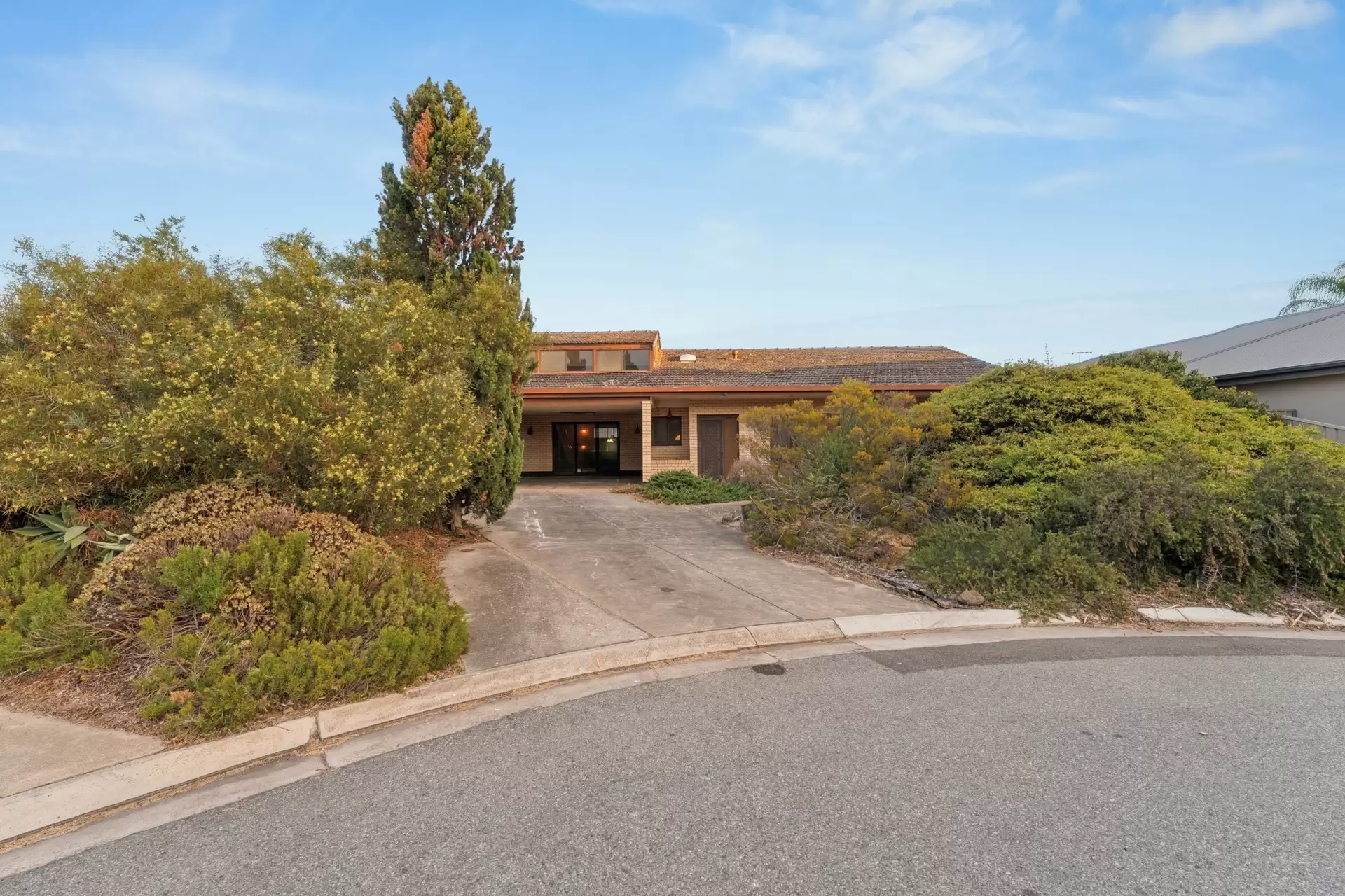 4 Lomond Court, West Lakes Auction by Booth Real Estate - image 1