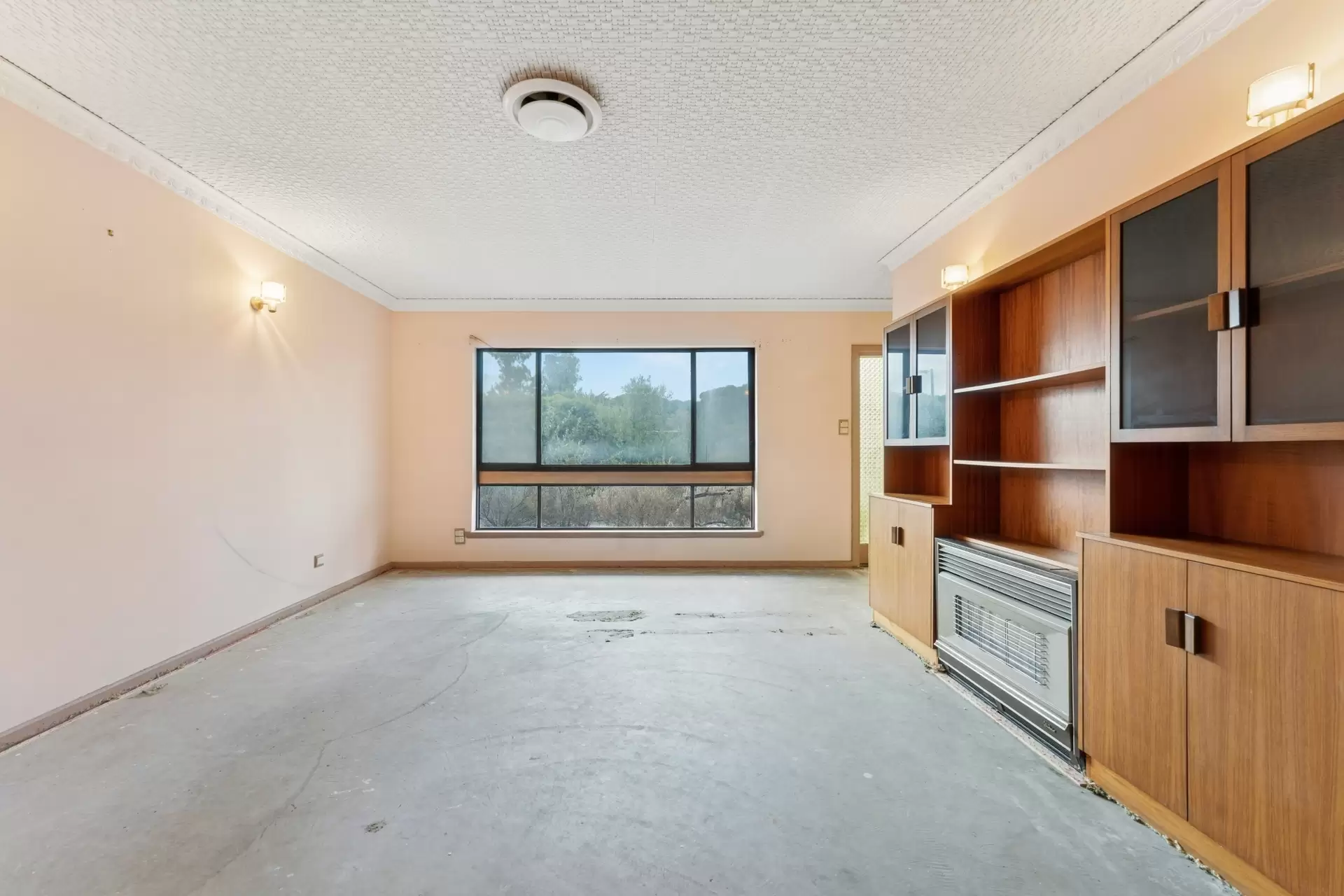 4 Lomond Court, West Lakes Auction by Booth Real Estate - image 1