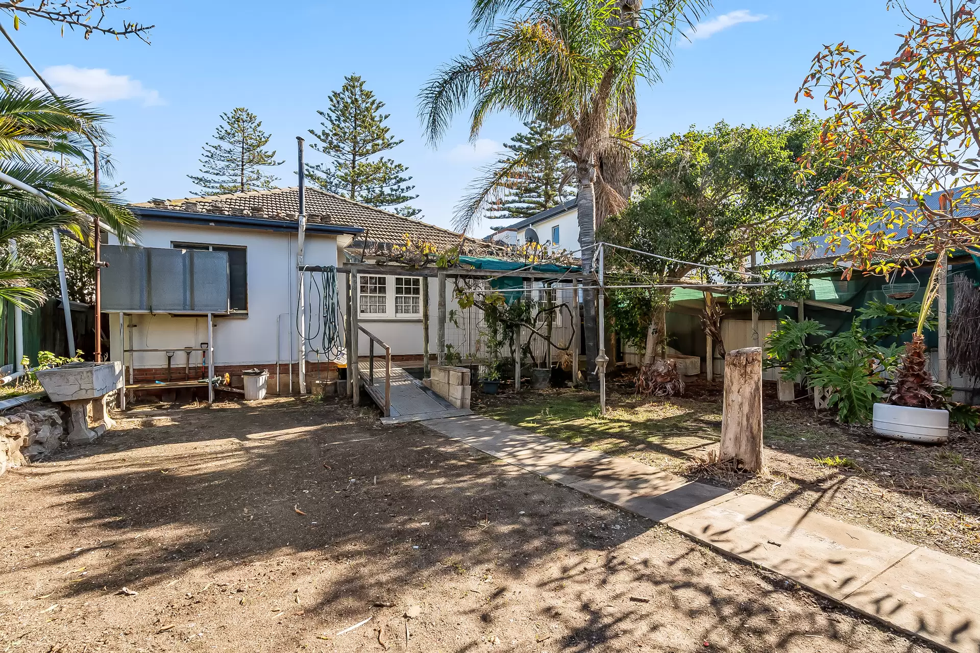 219 Lady Gowrie Drive, Largs Bay Auction by Booth Real Estate - image 1