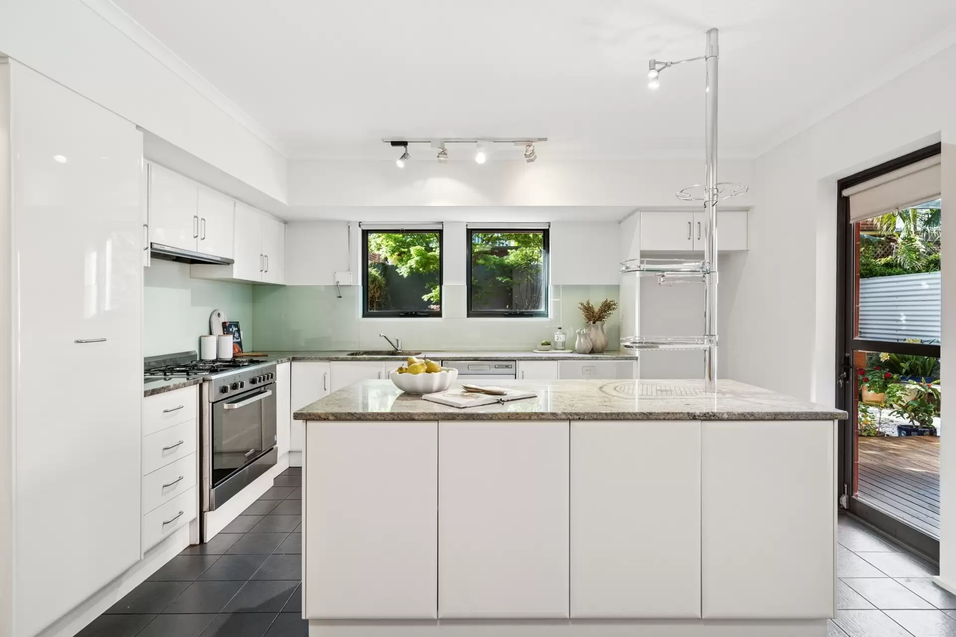 14 Roneo Place, North Adelaide, North Adelaide - Thumbnail 8