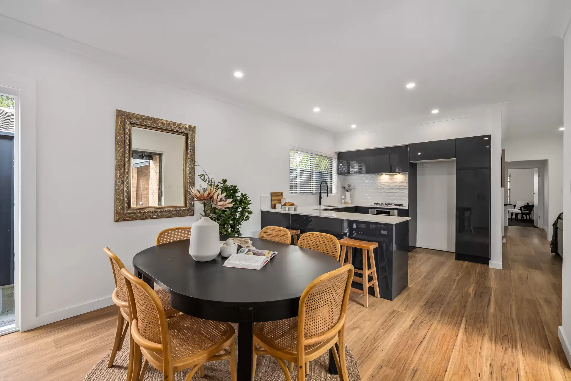 19A Weller Street, Goodwood Sold by Booth Real Estate - image 1