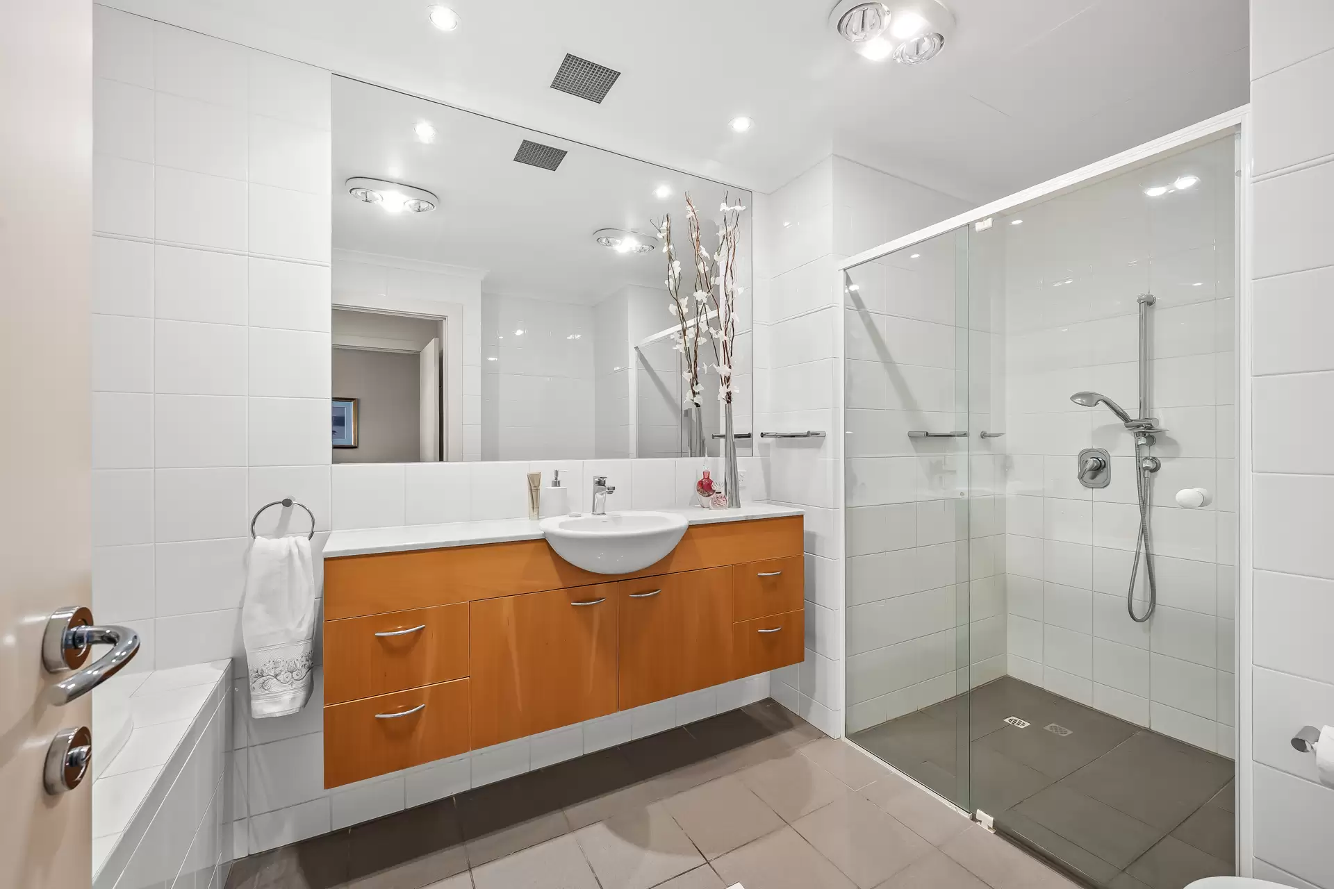 10/30 Colley Terrace, Glenelg For Sale by Booth Real Estate - image 1