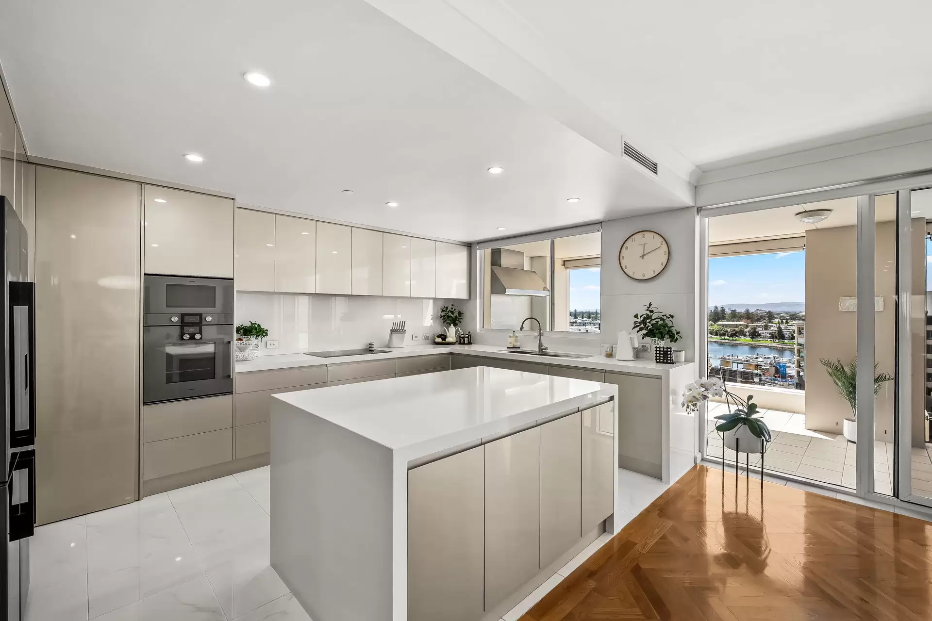 46/5 Holdfast Promenade, Glenelg For Sale by Booth Real Estate - image 1