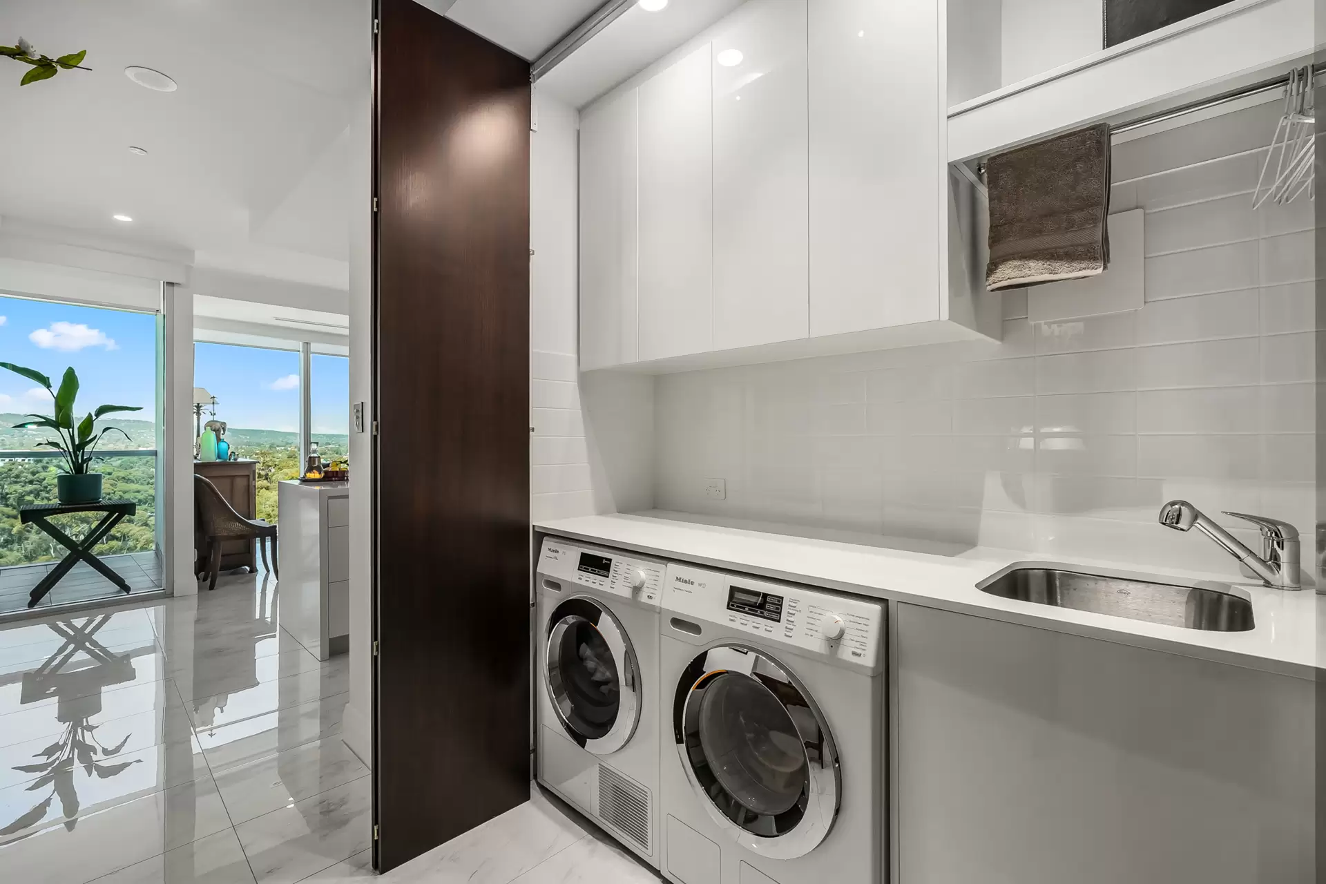 1003/267 Hutt Street, Adelaide For Sale by Booth Real Estate - image 1