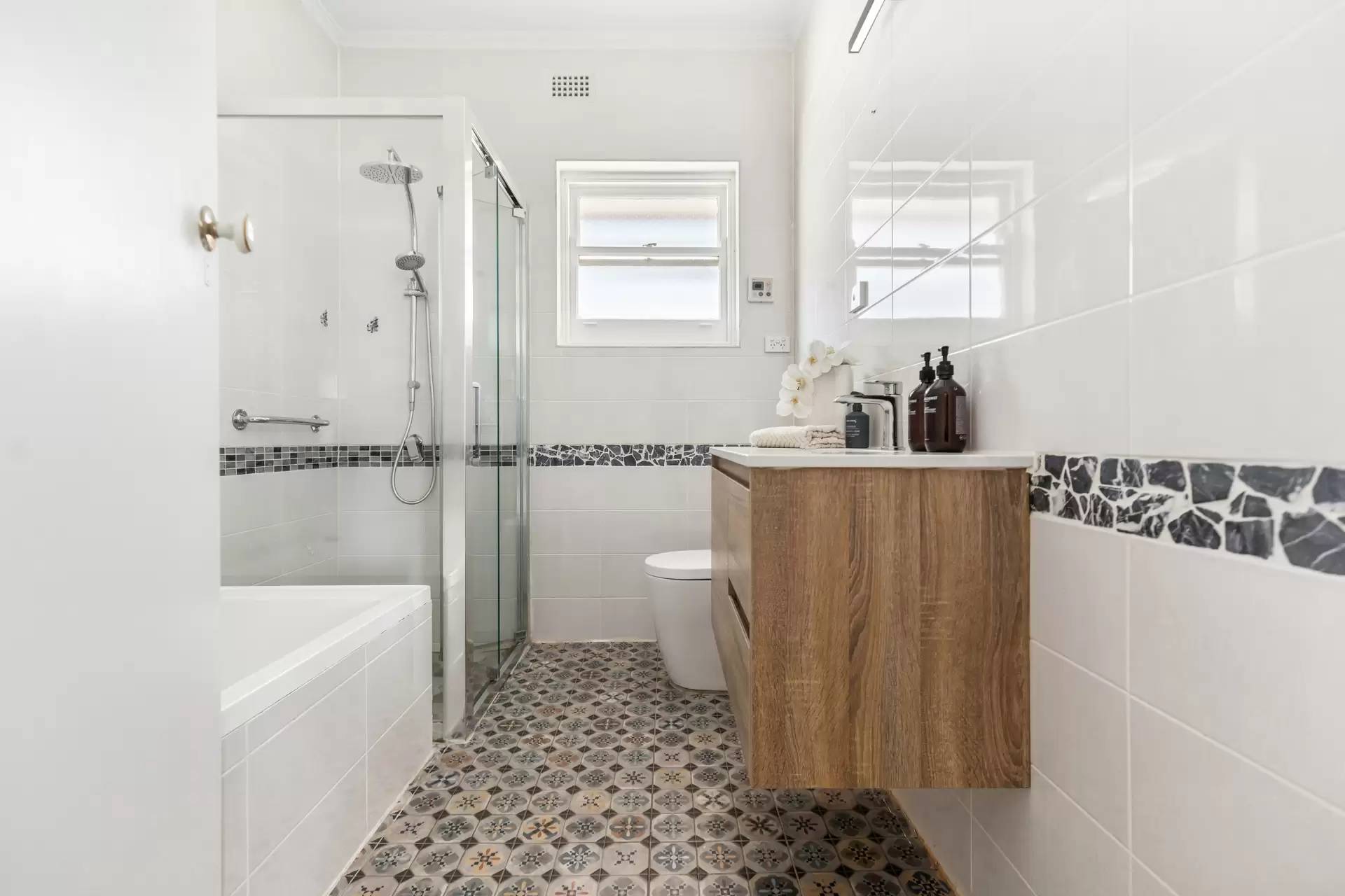 12 Hallett Road, Wattle Park For Sale by Booth Real Estate - image 1