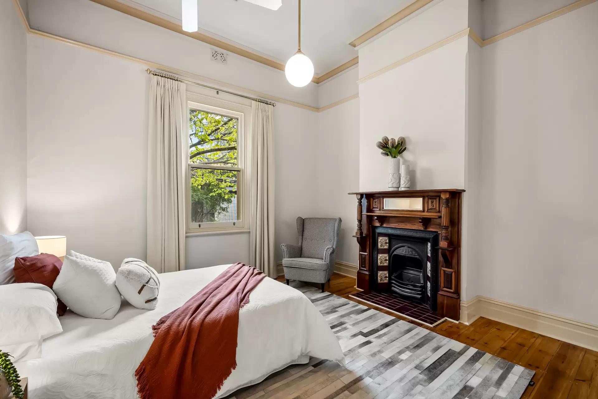 5 Holden Street, Kensington Park Auction by Booth Real Estate - image 1