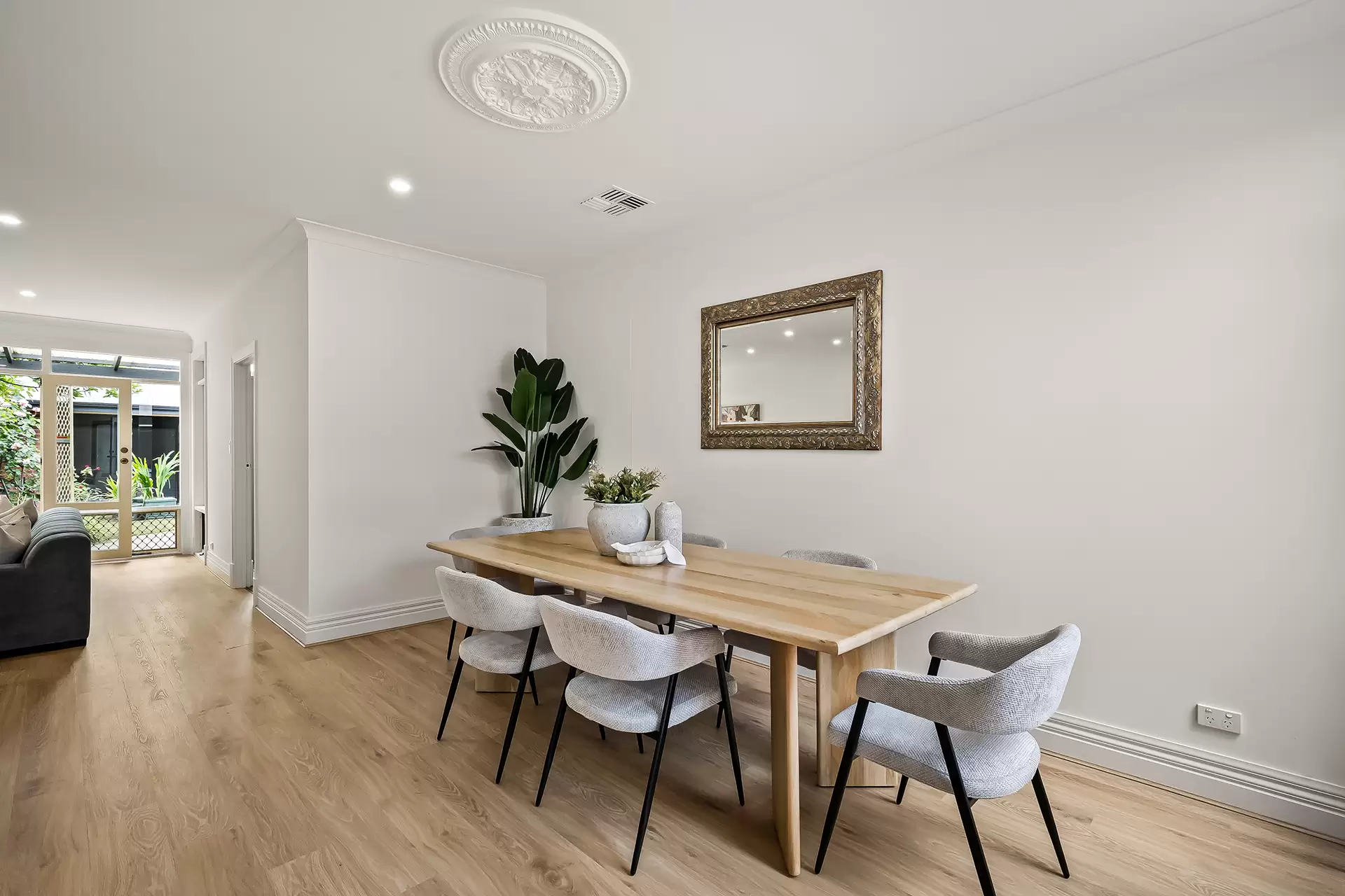 23A Hauteville Terrace, Eastwood For Sale by Booth Real Estate - image 1