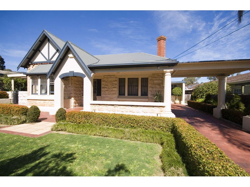 18 Chisholm Avenue, Burnside Sold by Booth Real Estate