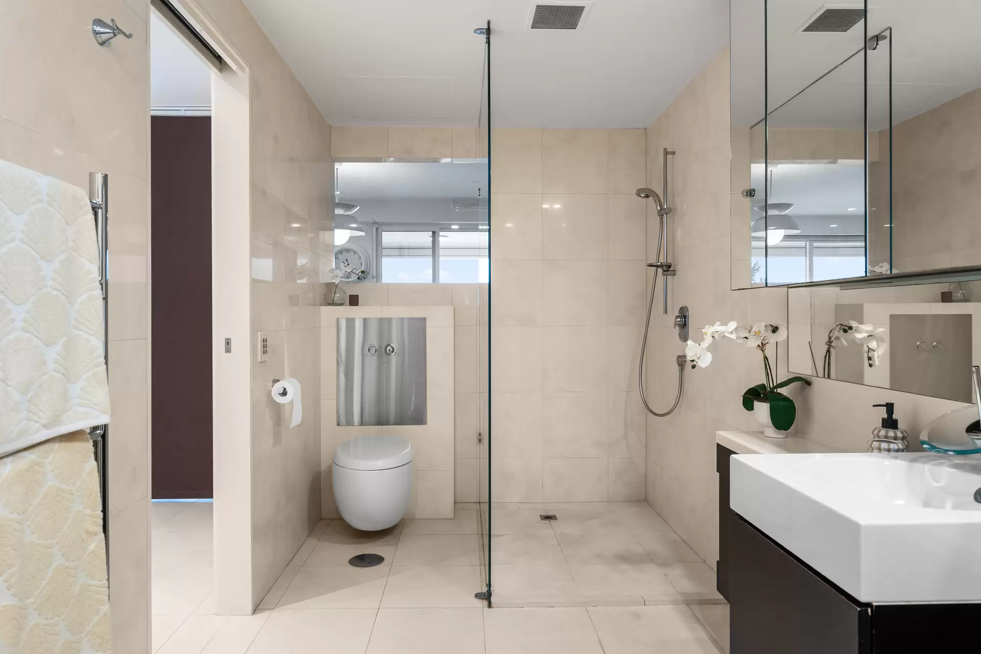 49/3 Holdfast Promenade, Glenelg For Sale by Booth Real Estate - image 1