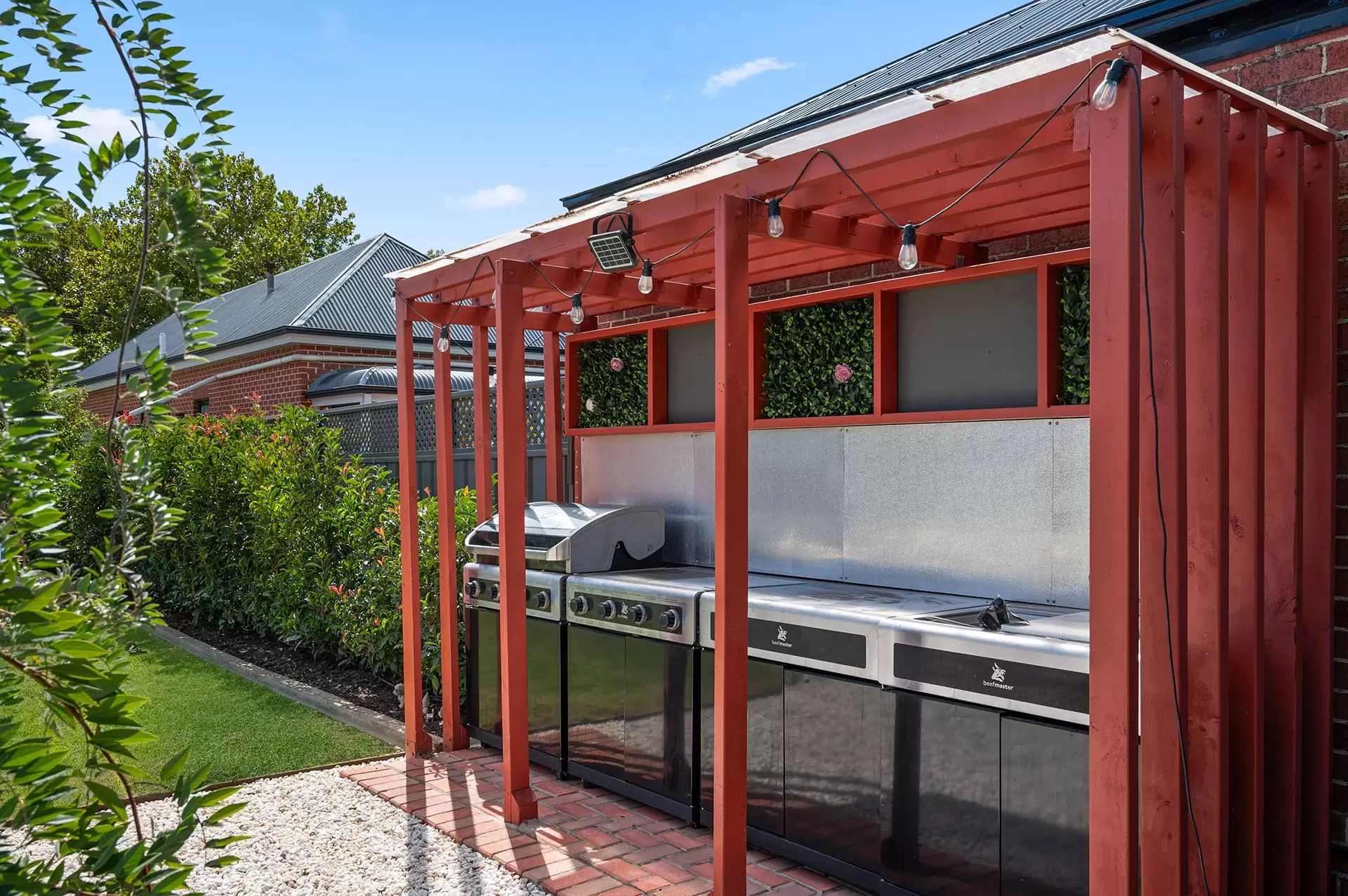 75 Second Avenue, St Peters Auction by Booth Real Estate - image 1