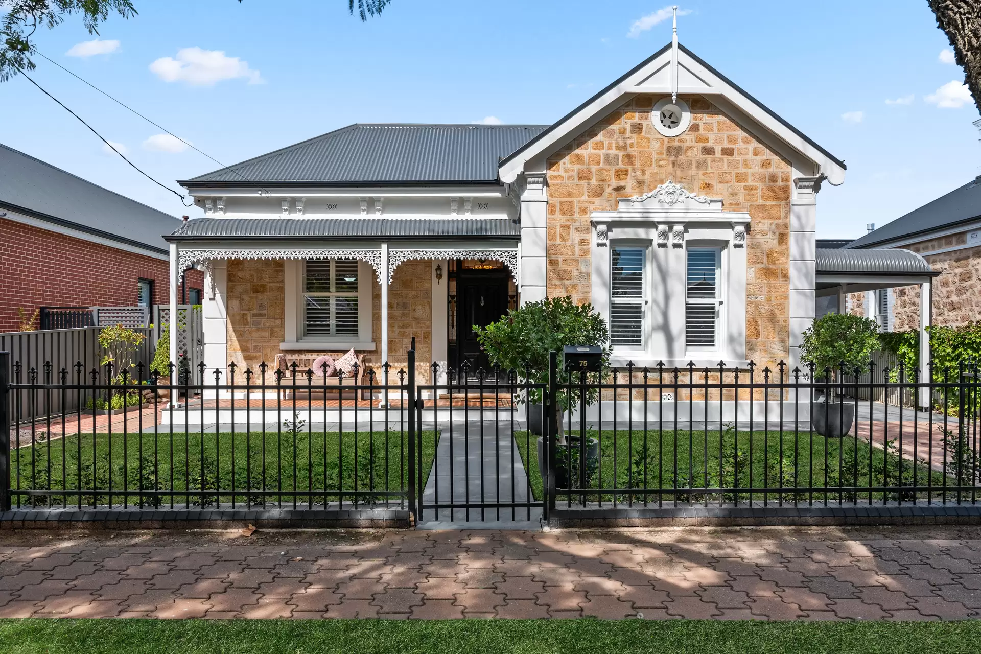 75 Second Avenue, St Peters Auction by Booth Real Estate - image 1