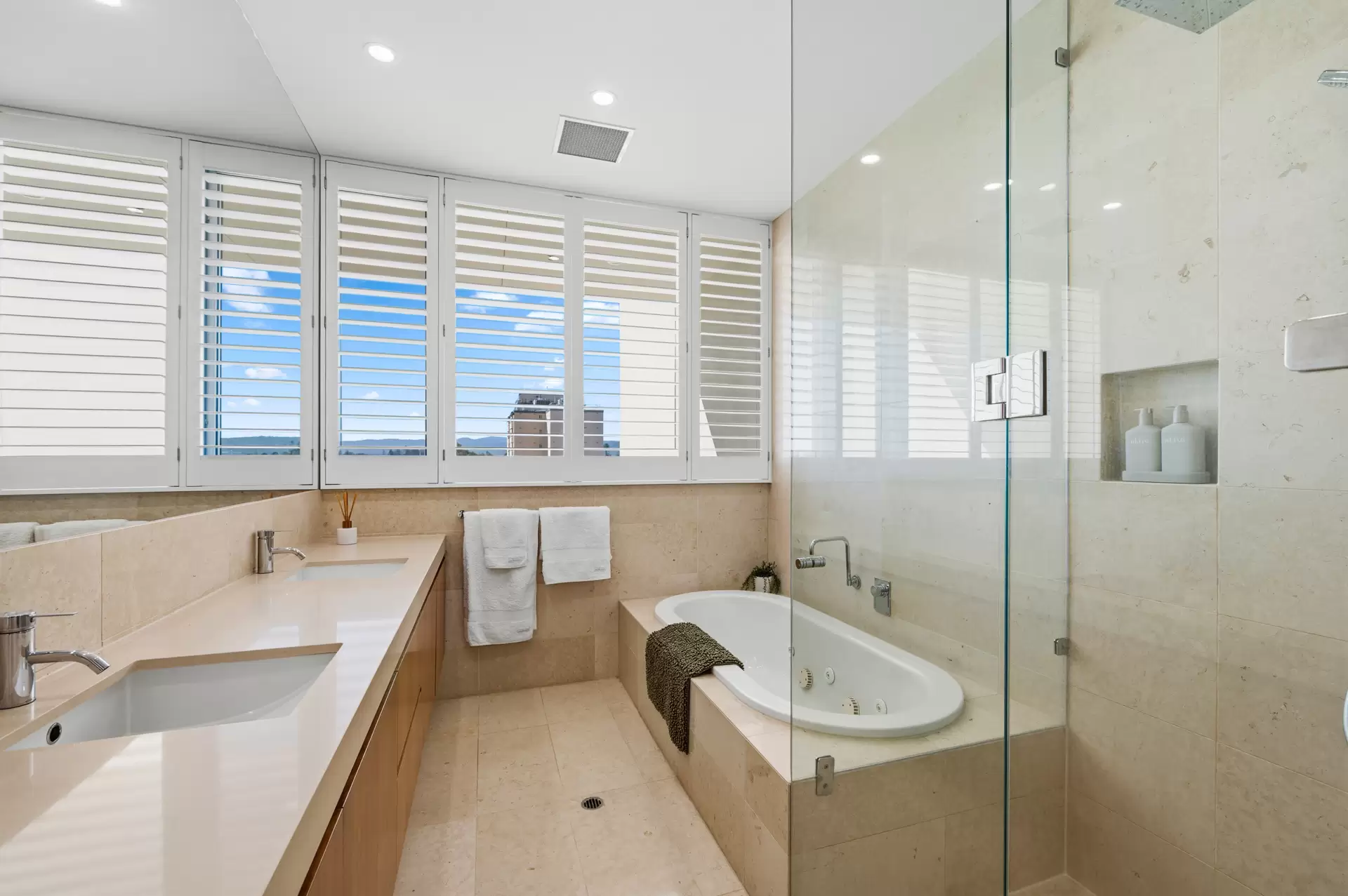 17/2 South Esplanade, Glenelg For Sale by Booth Real Estate - image 1