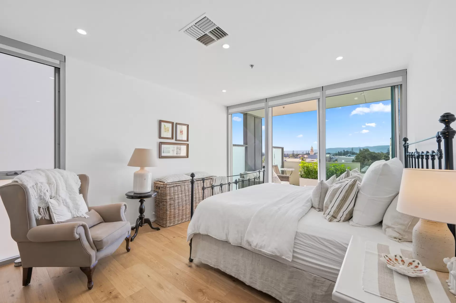 17/2 South Esplanade, Glenelg For Sale by Booth Real Estate - image 1