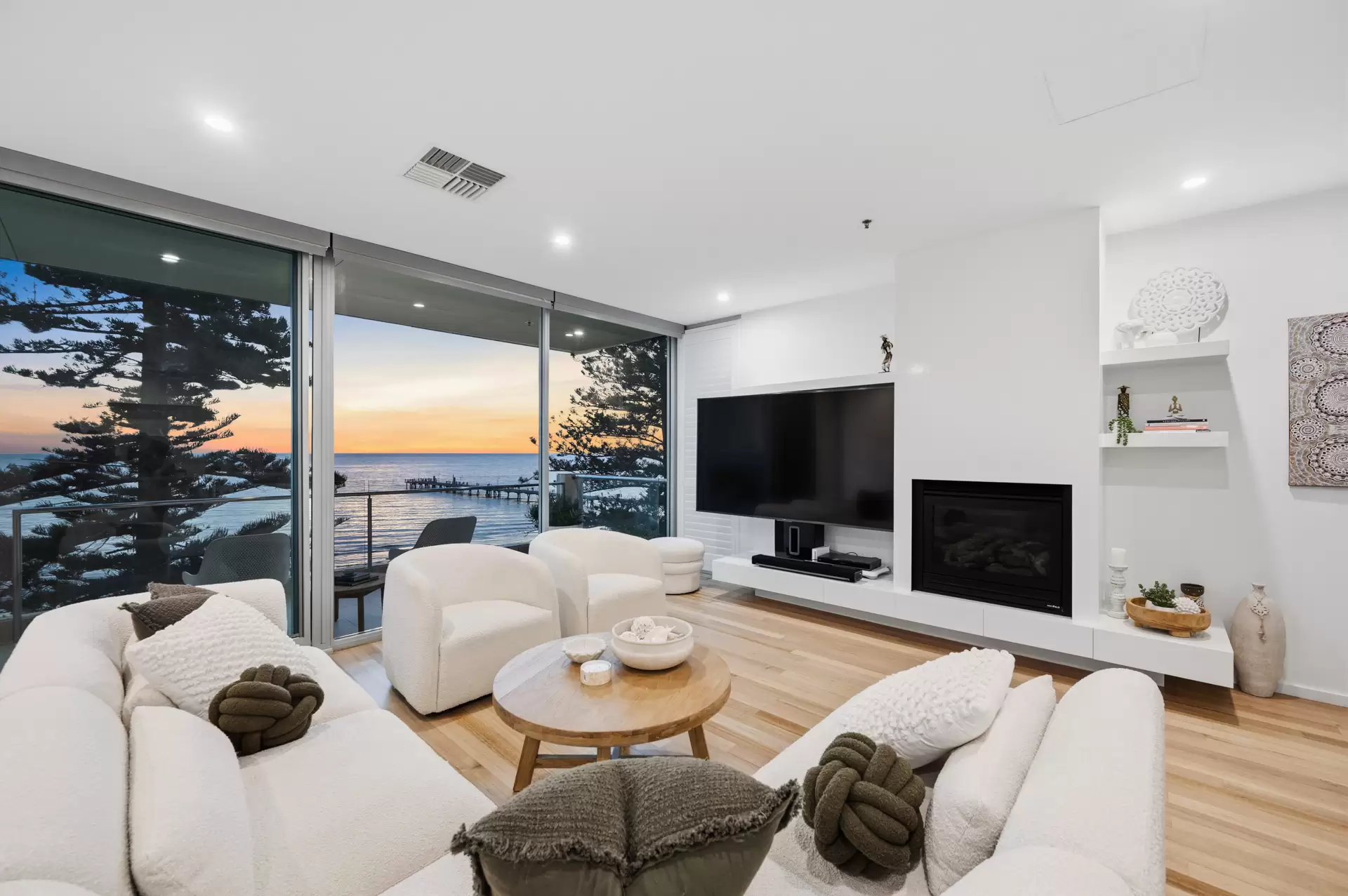 17/2 South Esplanade, Glenelg For Sale by Booth Real Estate - image 1