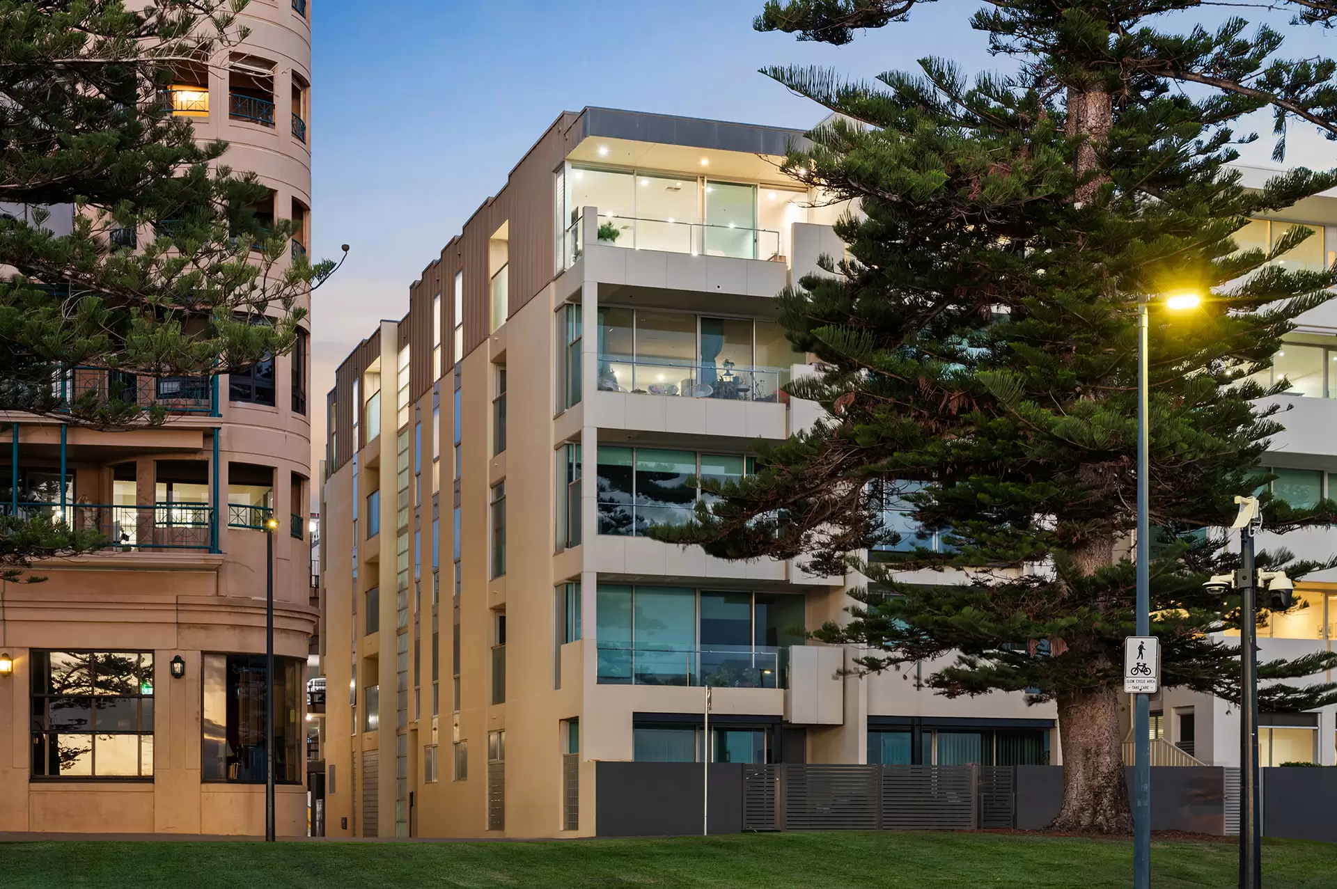 17/2 South Esplanade, Glenelg For Sale by Booth Real Estate - image 1