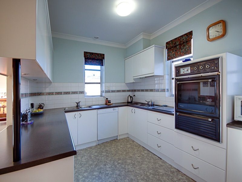 109 Kingston Terrace, North Adelaide Sold by Booth Real Estate - image 1