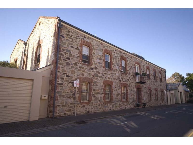 3/18 George Street, North Adelaide Sold by Booth Real Estate - image 1