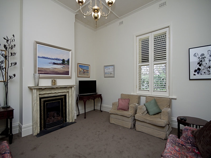 140 Cambridge Terrace, Malvern Sold by Booth Real Estate - image 1