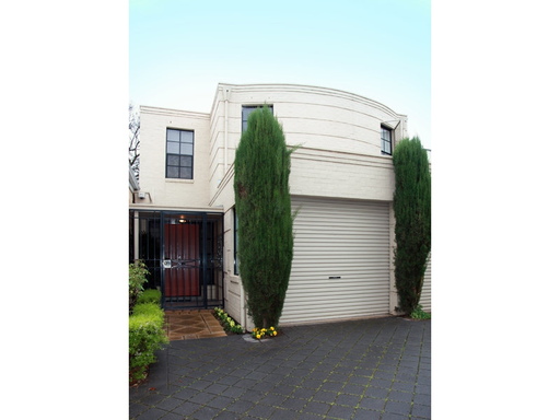 17 Ashley Street, North Adelaide Sold by Booth Real Estate