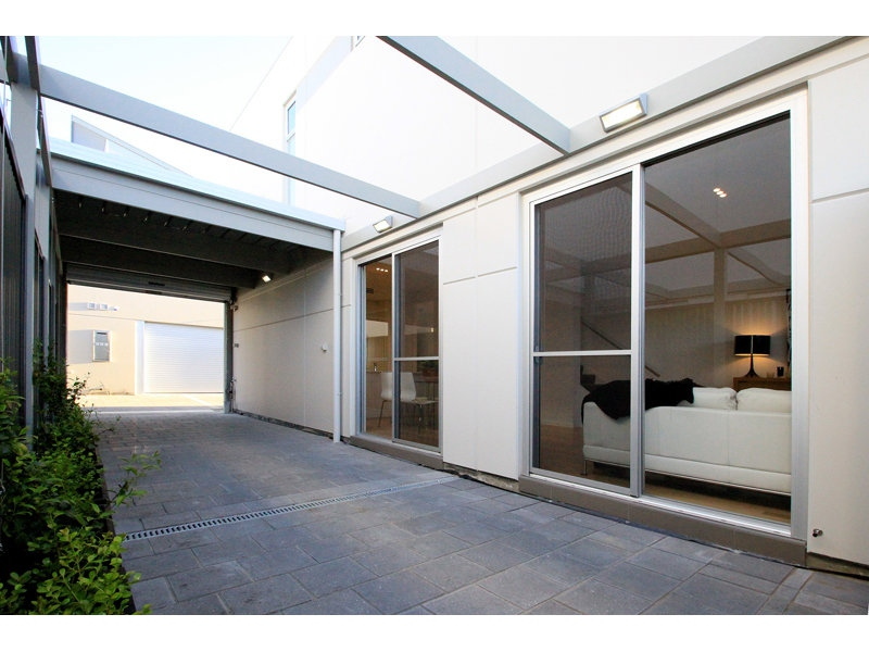2/12 Charles Street, Unley Sold by Booth Real Estate - image 1