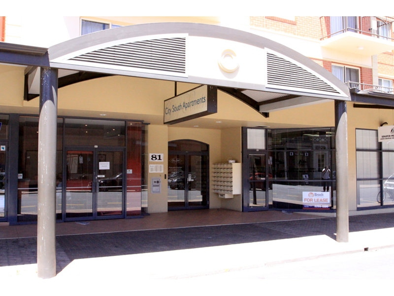 24/81 Carrington Street, Adelaide Sold by Booth Real Estate - image 1