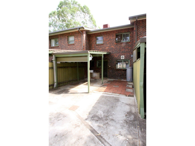 8/33 Foster Street, Parkside Sold by Booth Real Estate - image 1