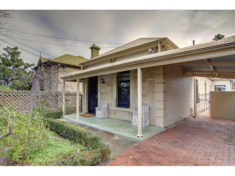 38 First Avenue, St Peters Sold by Booth Real Estate - image 1