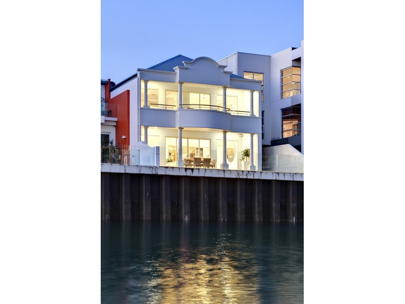25 Cygnet Court, Glenelg North Sold by Booth Real Estate - image 1
