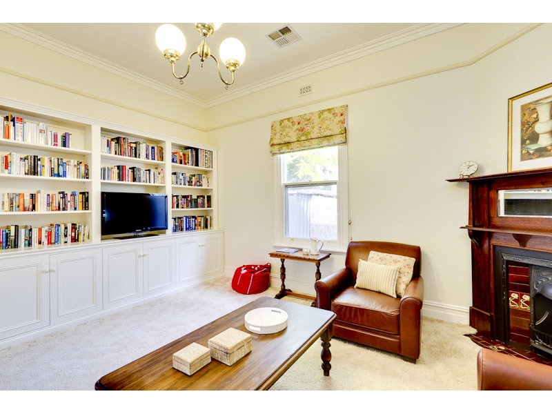 26 Brigalow Avenue, Kensington Gardens Sold by Booth Real Estate - image 1