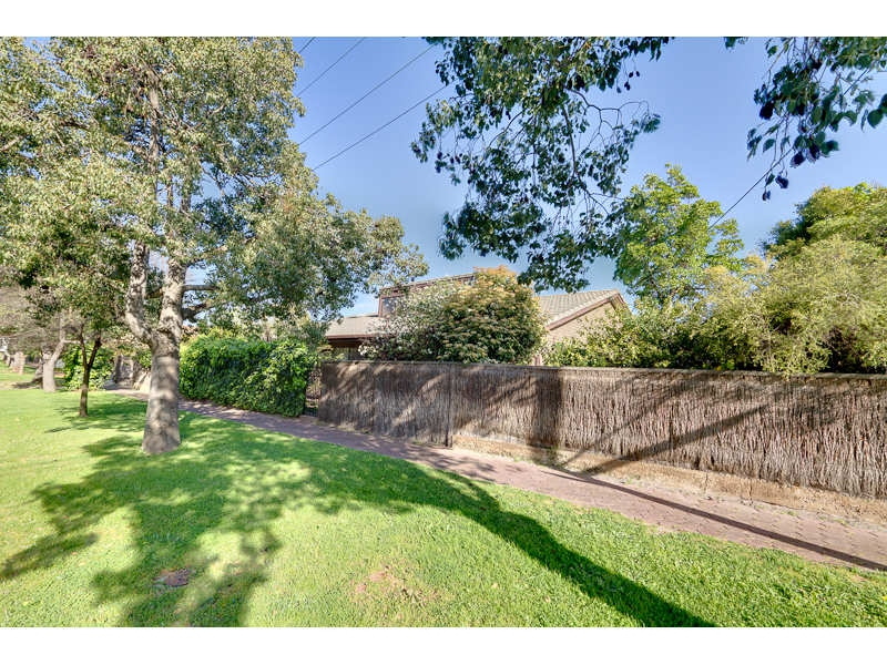 2A Prescott Terrace, Toorak Gardens Sold by Booth Real Estate - image 1