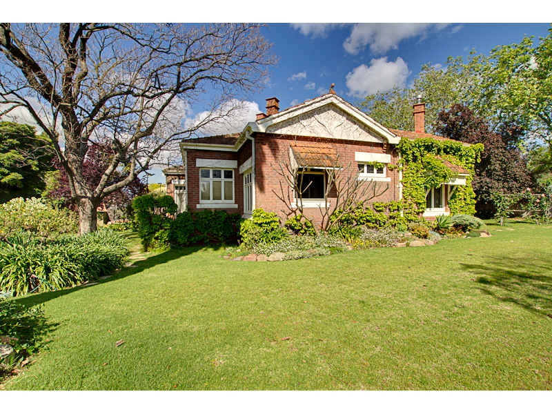 68 Church Terrace, Walkerville Sold by Booth Real Estate - image 1