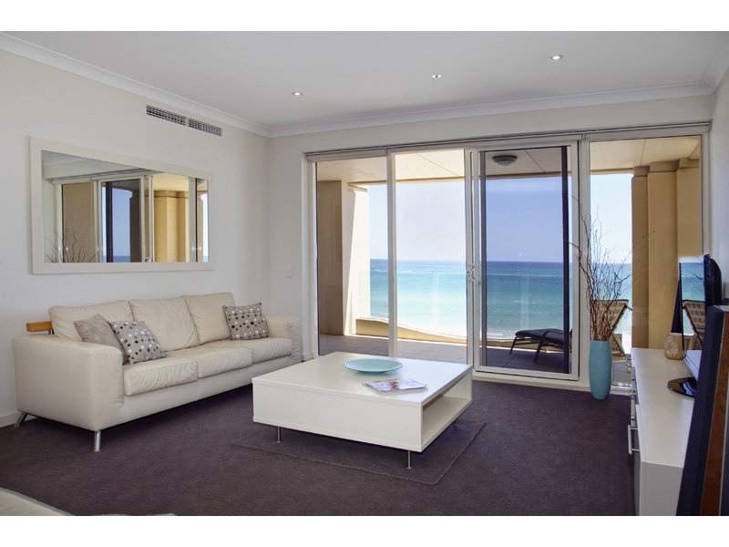 58/3 Holdfast Promenade, Glenelg Sold by Booth Real Estate - image 1