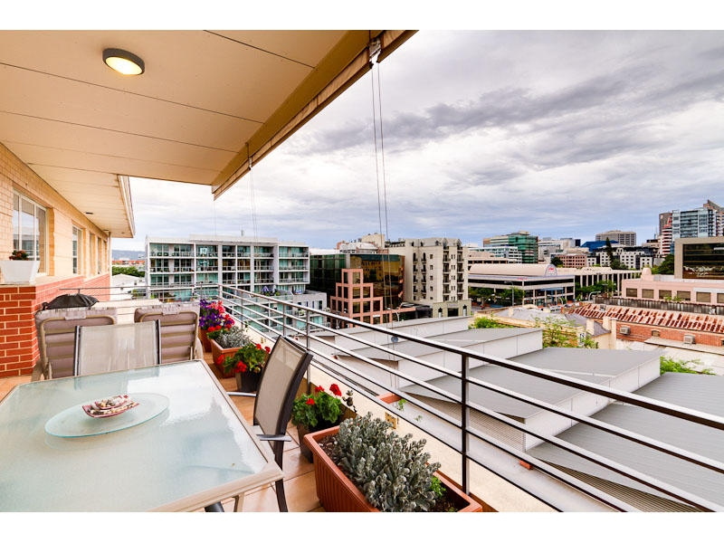 52/7 Liberman Place, Adelaide Sold by Booth Real Estate - image 1