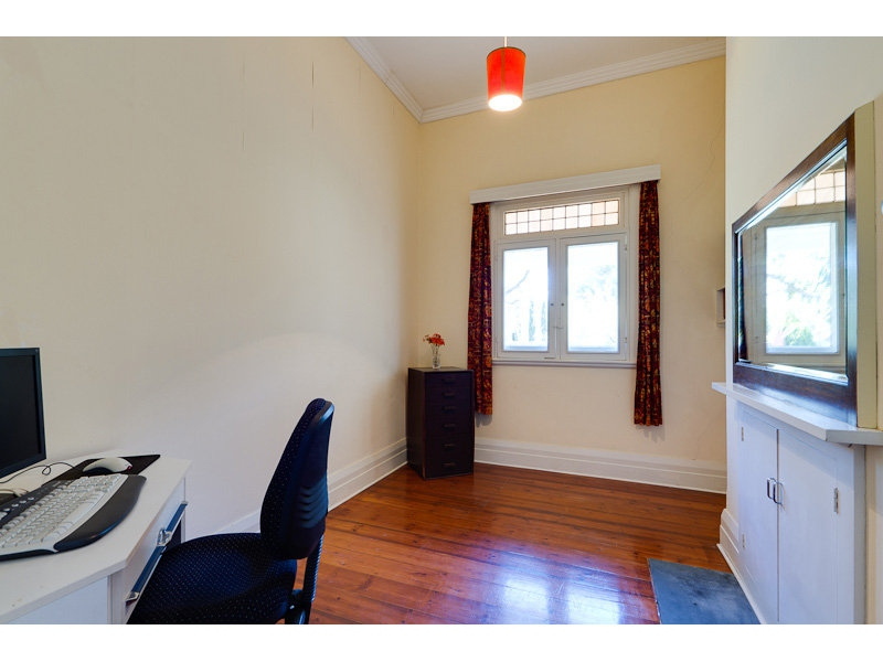 5 Euston Avenue, Highgate Sold by Booth Real Estate - image 1