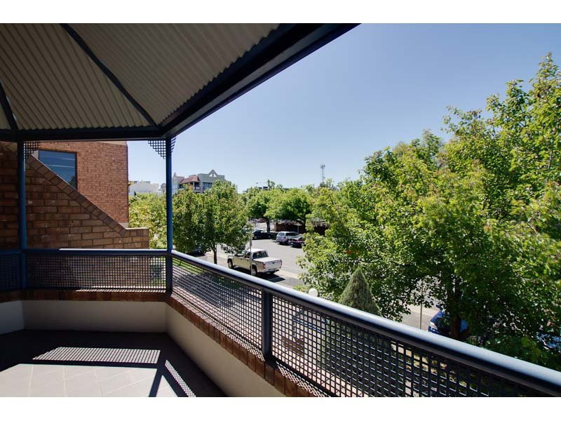 313 Flinders Street, Adelaide Sold by Booth Real Estate - image 1