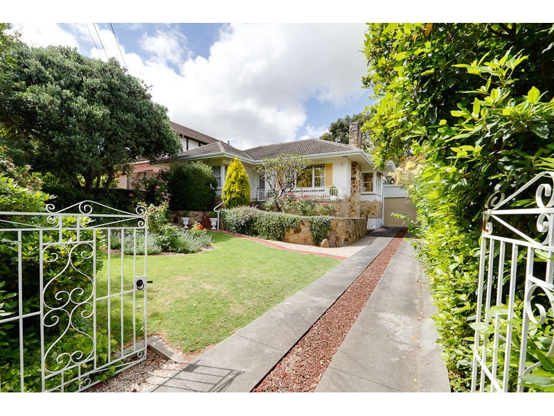 20 Norwich Avenue, Burnside Sold by Booth Real Estate - image 1