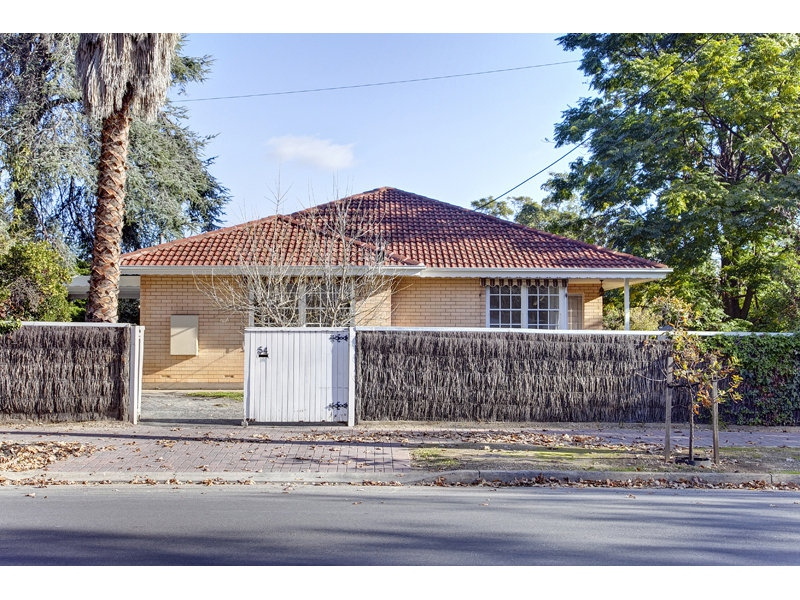 54 Harrow Road, College Park Sold by Booth Real Estate - image 1