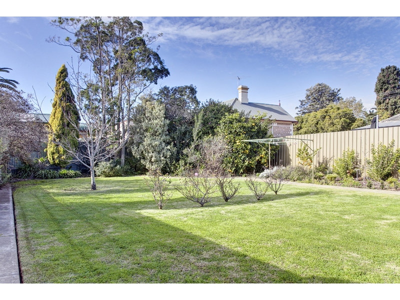 23 Braund Road, Fitzroy Sold by Booth Real Estate - image 1