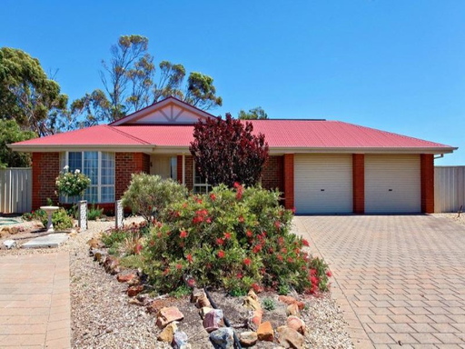 8 DUNE COURT, Normanville Sold by Booth Real Estate