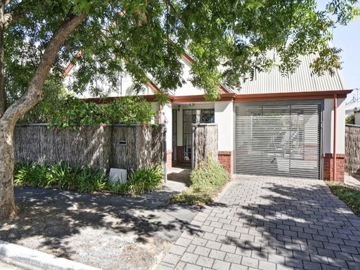 2/1A CARR AVENUE, Frewville Sold by Booth Real Estate